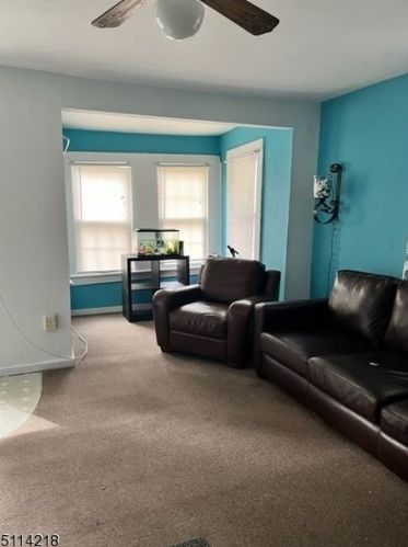 57 Puffer Rd, Hackettstown, NJ 07840-5804