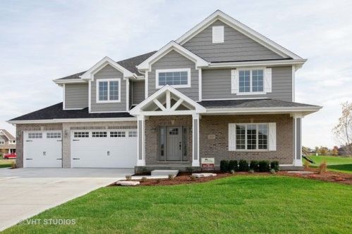 24105 Lake Shore Dr, Wilton Center, IL 60442-8183
