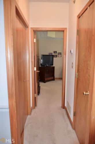 60 Brooks Dr, Stockbridge GA  30281-1855 exterior
