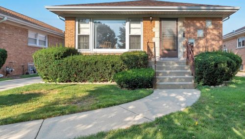 4628 Ozark Ave, Chicago, IL 60706-4527