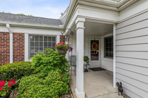 6801 Fremont Ln, Saint Paul, MN 55125-3979