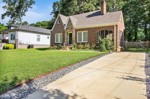 2762 Arbor Ave, Atlanta GA  30317-2904 exterior