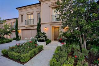 66 Domani, Irvine, CA 92618-8876