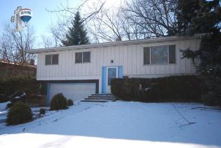 637 Columbine Ave, Lisle, IL 60532-2711