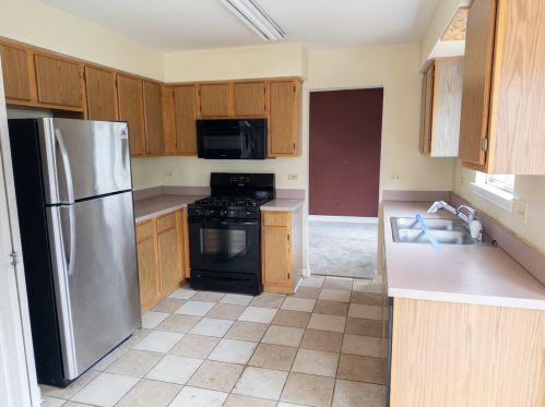 979 Portsmith Ln, Lemont IL  60440-5212 exterior