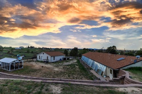 10566 Cherokee Ln, Parker CO 80138-6811 exterior