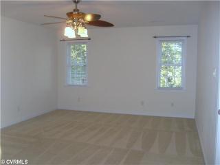 1878 Bantry Dr, Midlothian, VA 23114-5180