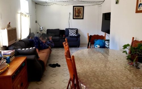 3959 Wallace St, Riverside CA  92509-6840 exterior