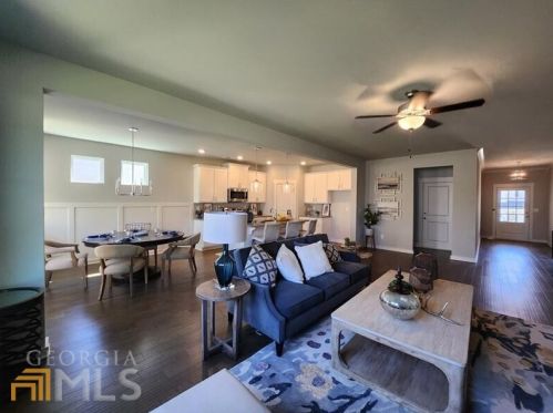 4490 Links Blvd, Jefferson GA  30549-8823 exterior