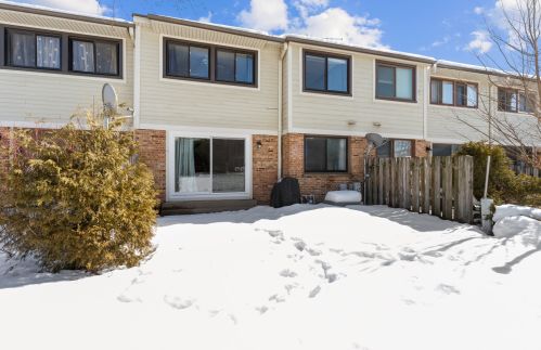 414 Bluebird Ln, Bannockburn IL  60015-3617 exterior