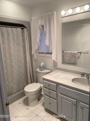 11 Beach Way, Lavallette NJ  08735-1900 exterior