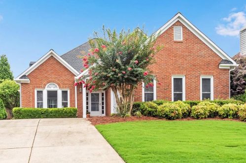 2472 Alston Dr, Marietta, GA 30062-7806