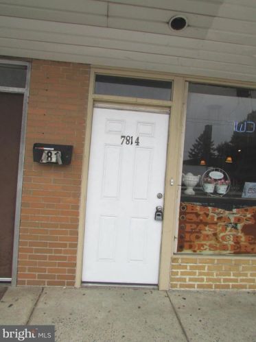 7814 Castor Ave, Philadelphia PA  19152-3604 exterior