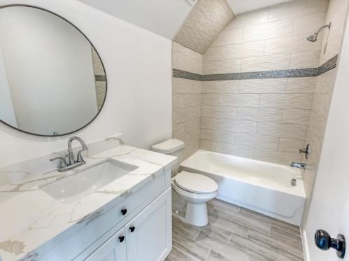 738 Angus Trl, Angleton TX 77515-9833 exterior