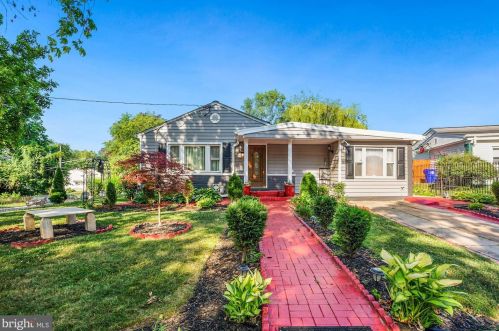 3325 Floral Ct, Silver Spring, MD 20902-1163