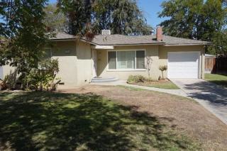 824 Garland Ave, Fresno, CA 93704-4847