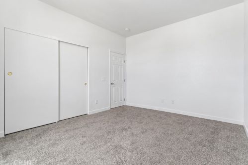 44015 Moccasin Pl, Lancaster CA  93536-6857 exterior