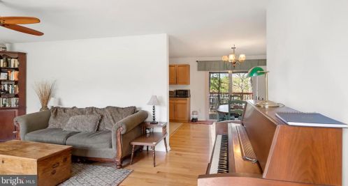 12420 La Plata St, Silver Spring, MD 20904-1808