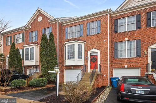 6326 Cullen Pl, Haymarket, VA 20169-5400