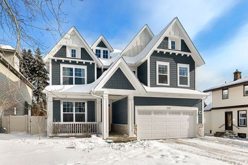 1226 Main St, Naperville, IL 60563-2638