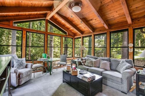3598 Hidden Acres Dr, Atlanta GA  30340-4450 exterior