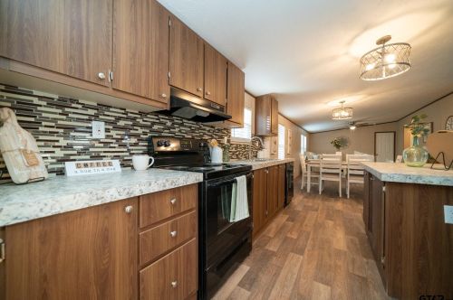 2396 Blocker Rd, Marshall TX 75672-3720 exterior