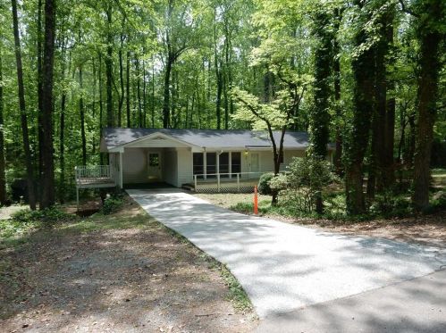 116 Alpine Way, Holly Springs, GA 30114-8585