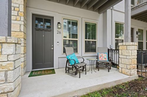 2520 Bluebonnet Ln, Austin TX  78704-4810 exterior