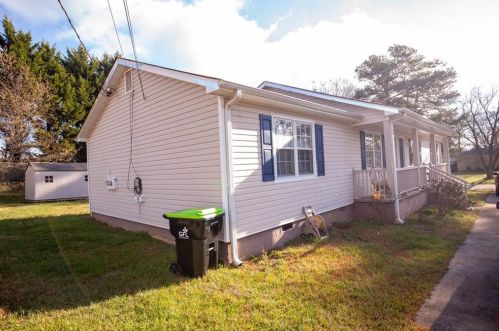 132 Oak St, Hiram, GA 30141-2504