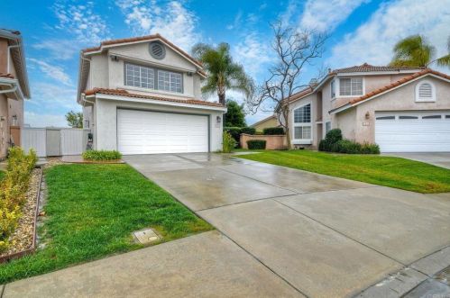 2047 San Remo Dr, Oceanside, CA 92056-3282