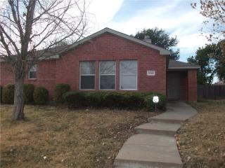 2145 Lone Pecan Dr, Mesquite TX  75181-4032 exterior