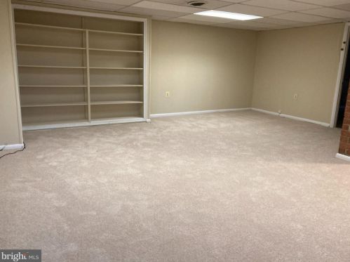 11400 Monticello Ave, Silver Spring MD 20902-3032 exterior