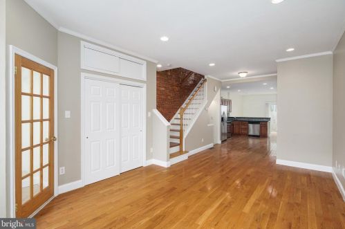 1910 Federal St, Philadelphia, PA 19146-2917