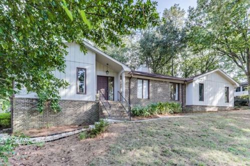 310 Concord Rd, Smyrna, GA 30082-3220