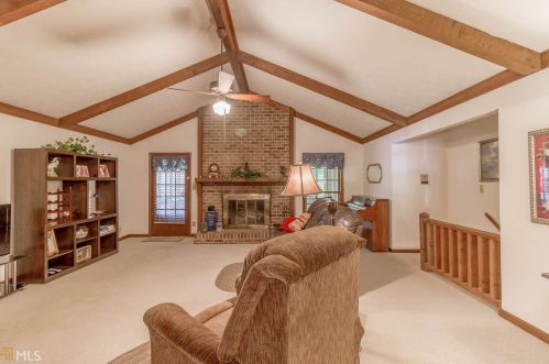 160 Country Roads Cir, Stockbridge GA  30281-1338 exterior