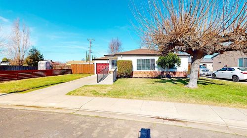 703 Fir St, Manteca, CA 95336-4851
