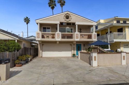 141 Pasadena Ave, Oxnard, CA 93035-4577