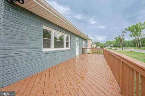 502 Mount Laurel Rd, Mount Laurel NJ  08054-9523 exterior