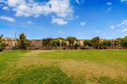 11822 Abington St, Riverside CA  92503-5992 exterior