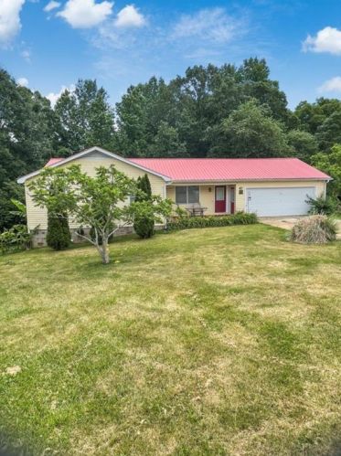 41 Blackberry Holw, Carrollton, GA 30117-9184