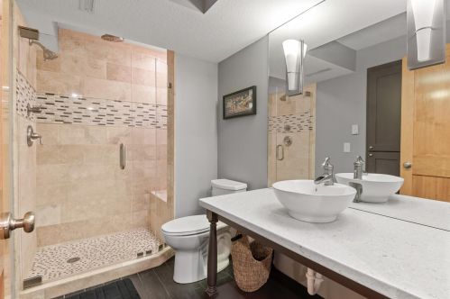 2332 Fieldstone Curv, Saint Paul MN  55129-6218 exterior