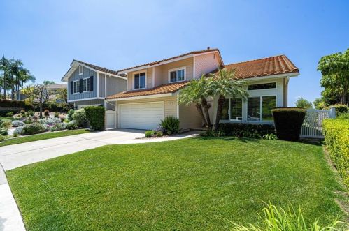 27471 Chantada, San Juan Capistrano, CA 92692-3215