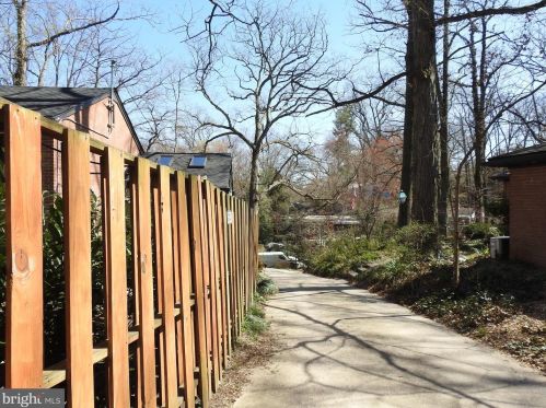 7412 Aspen Ave, Silver Spring MD 20912-5446 exterior