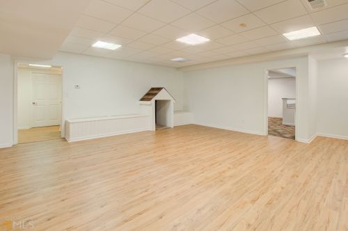 854 Carlton Rdg, Atlanta GA  30342-4340 exterior