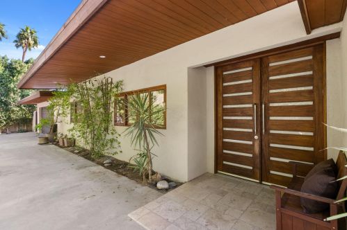 1949 Cerritos Dr, Palm Springs, CA 92262-6588
