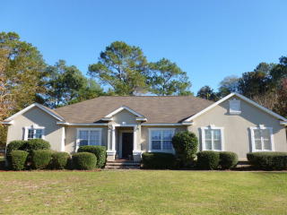 1308 Baltimore Cir, Waycross, GA 31501-4231