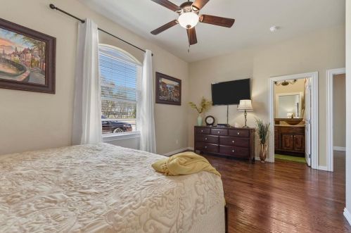 7662 Ben Day Murrin Rd, Fort Worth TX  76126-9384 exterior