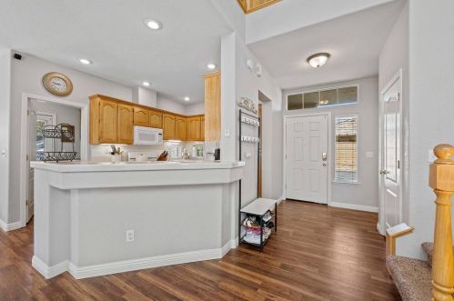 260 Marsalla Dr, Folsom CA  95630-7201 exterior