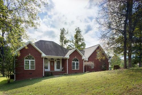 189 Wren Ave, Trenton, GA 30752-2522