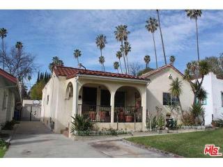 1351 Coronado St, Los Angeles, CA 90026-2305